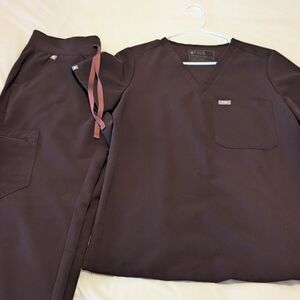 🤎🤎Figs "Espresso" Scrub Set🤎🤎